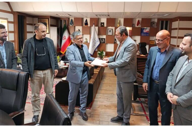 رئیس جدید اداره حفاظت محیط زیست شهرستان شازند معرفی شد رئیس جدید اداره حفاظت محیط زیست شهرستان شازند معرفی شد