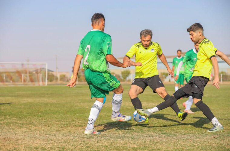 پتروشیمی شازند نایب قهرمان مسابقات فوتبال کارگری استان