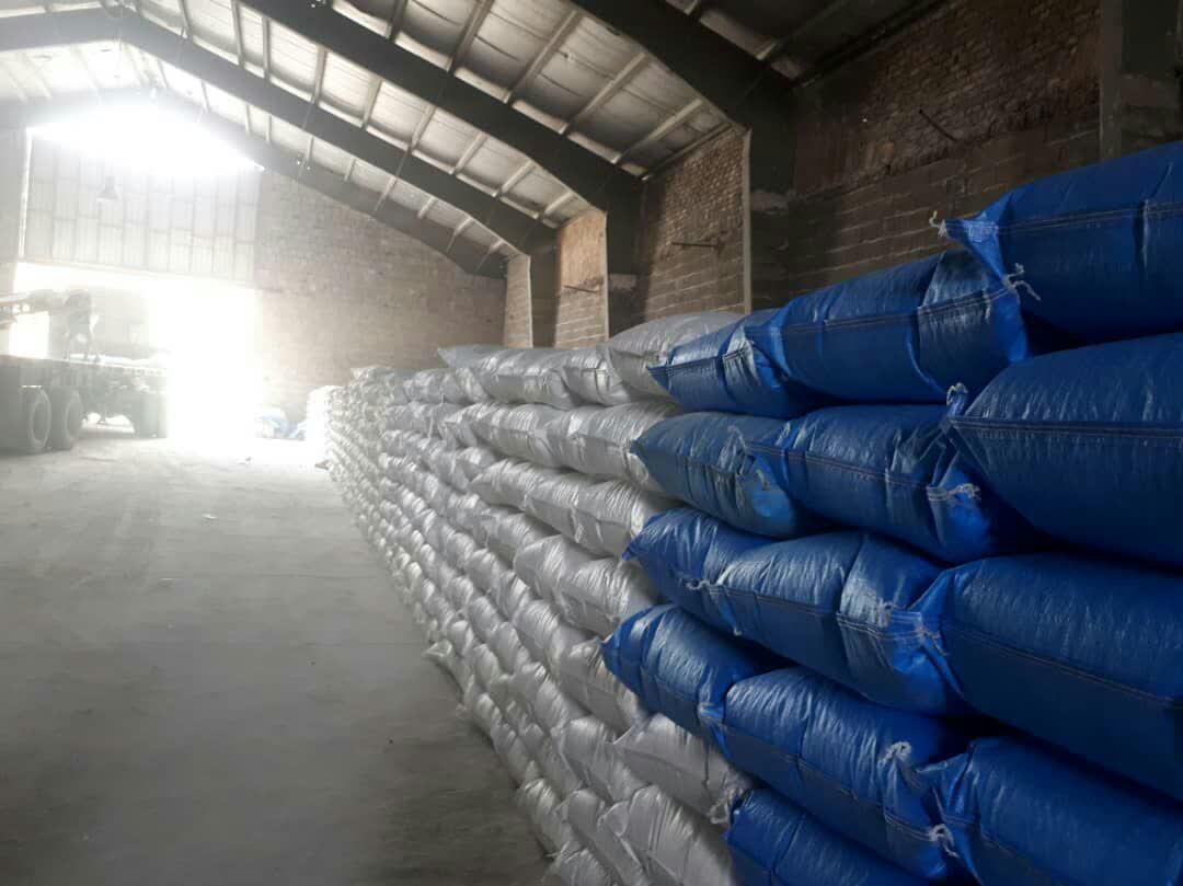 تامین و تحویل بیش از ۶۸۲۰ تن انواع کودهای کشاورزی، منطقه شازند و سربند در هشت ماهه سال جاری