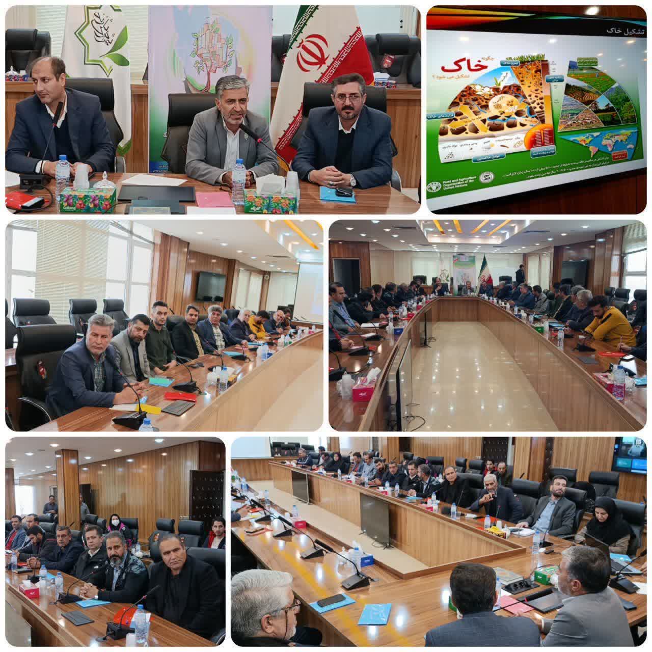 دهمین جلسه کاروان ترویج بهره‌وری کشاورزی به مناسبت روز جهانی خاک در شازند برگزار شد