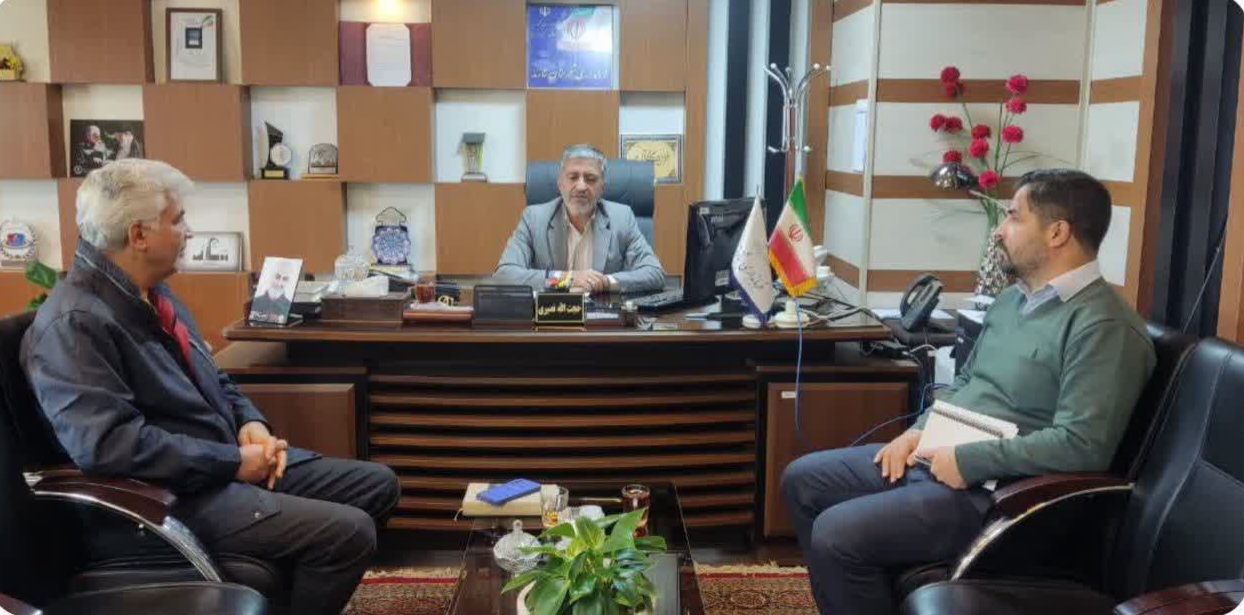 بررسی مسائل اجرایی و خدمات‌رسانی شهرستان شازند در دیدار مدیران با سرپرست فرمانداری