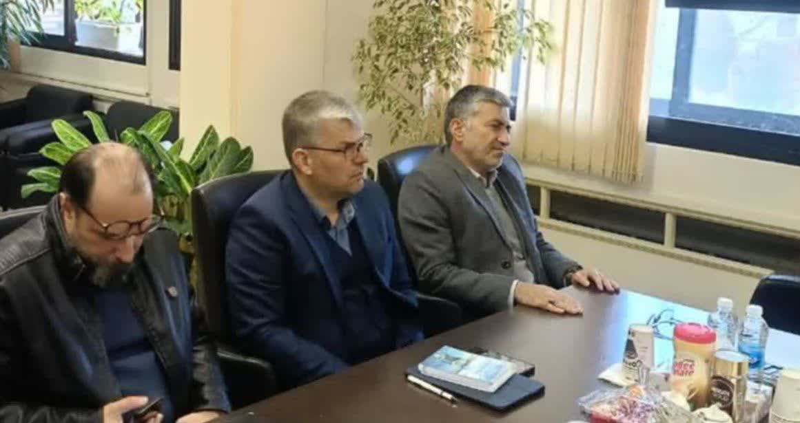 برگزاری جلسه هماهنگی انتقال پساب شهر مهاجران به شرکت پتروشیمی شازند