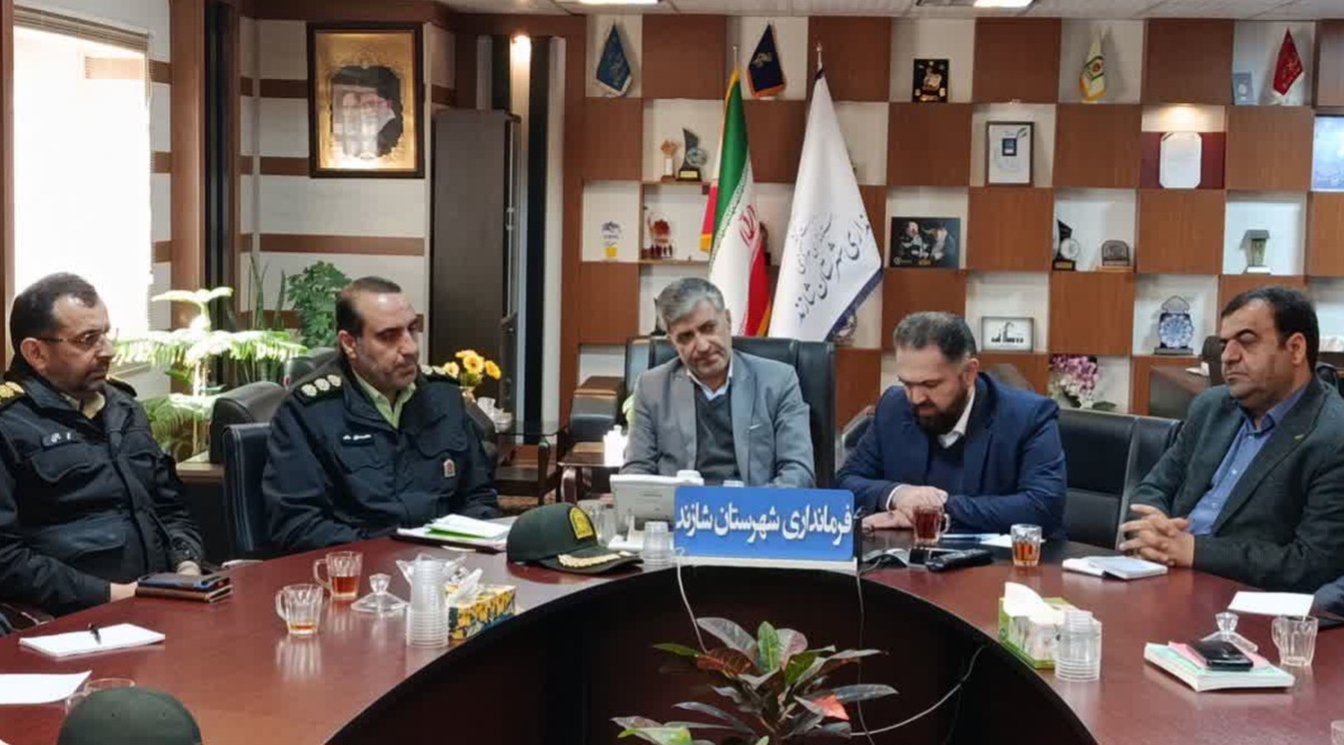 تأکید بر تشدید نظارت‌ها در جلسه کمیسیون مبارزه با قاچاق کالا و ارز شازند