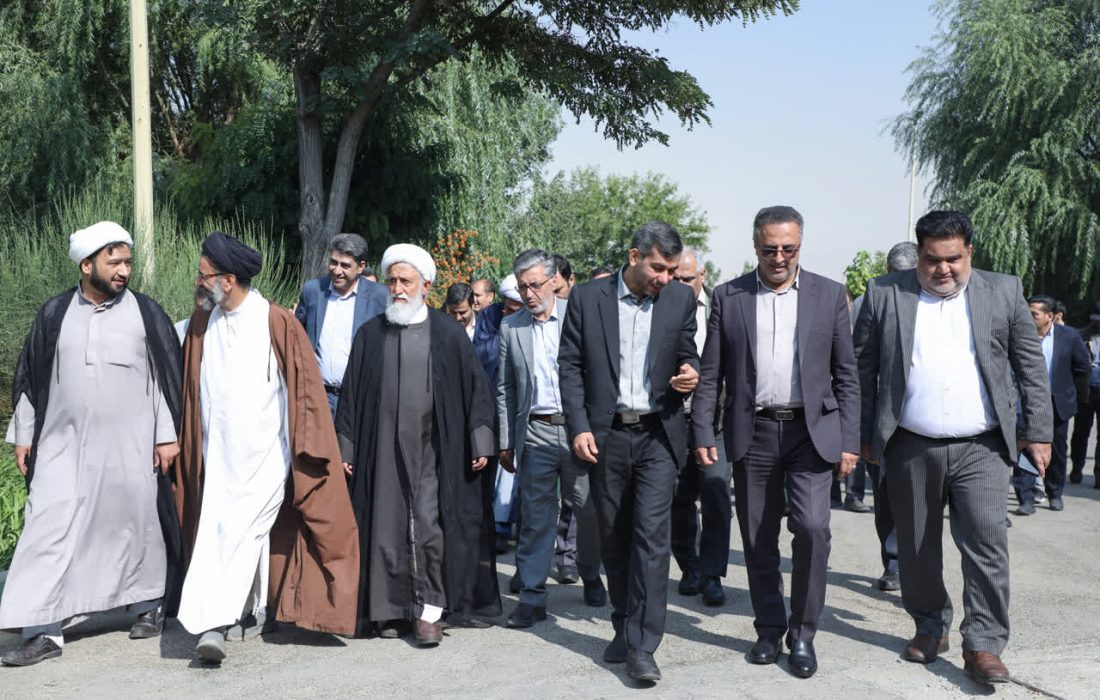 برگزاری پیش‌اجلاسیه شهدای کارگری شهرستان شازند در نیروگاه حرارتی